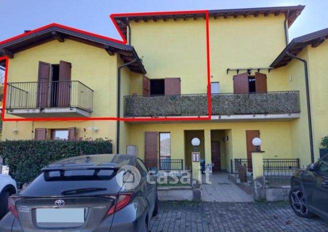 Casa indipendente in residenziale in Via Vittorio Veneto