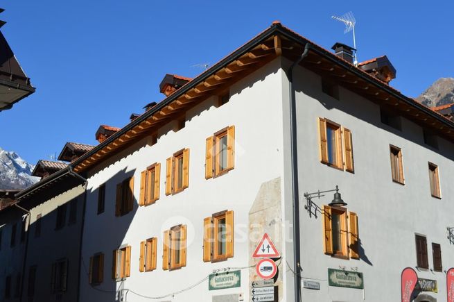 Appartamento in residenziale in Via N. Bolognini 7