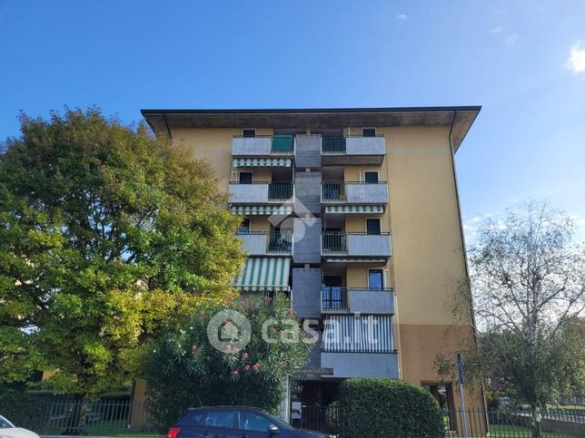 Appartamento in residenziale in Via Cesena 21