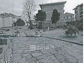 Casa bi/trifamiliare in residenziale in Via San Giovanni 27