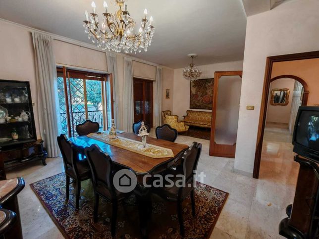 Appartamento in residenziale in Corso Vittoria Colonna 100