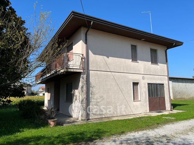 Casa indipendente in residenziale in Via Guecello Tempesta 19