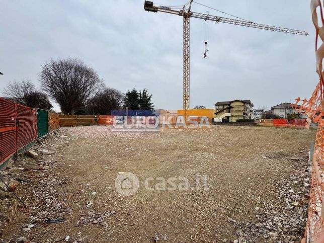 Terreno edificabile in residenziale in Corso Italia