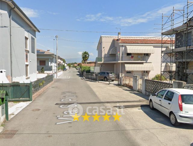 Appartamento in residenziale in Via San Pio X?