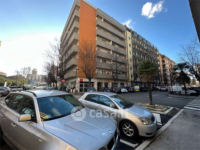 Garage/posto auto in residenziale in 