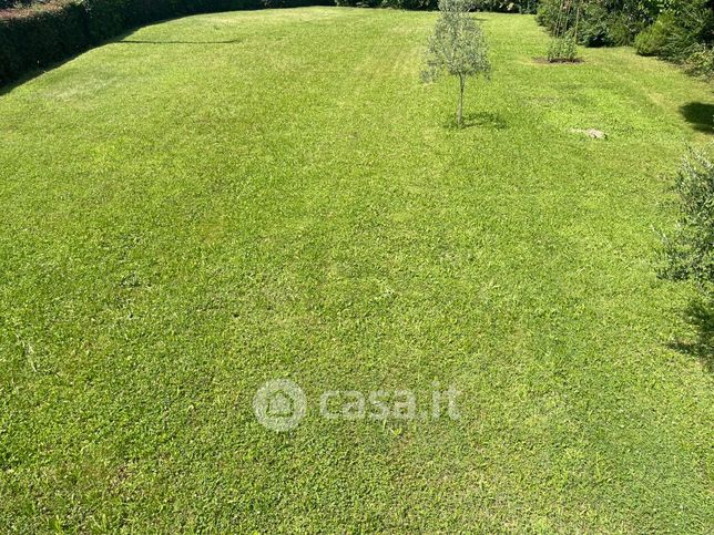 Terreno edificabile in residenziale in Via Euganea