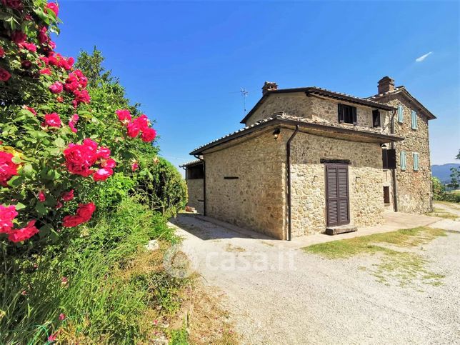 Rustico/casale in residenziale in LocalitÃ  Montecorona