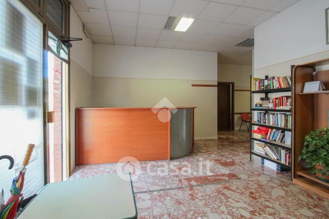 Ufficio in commerciale in Via Martiri della LibertÃ 
