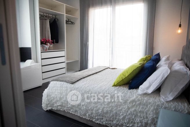 Appartamento in residenziale in Via Caronda 178