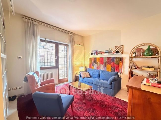 Appartamento in residenziale in Via Santa Giovanna Elisabetta 24