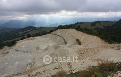Terreno agricolo in commerciale in Via del Lavoro