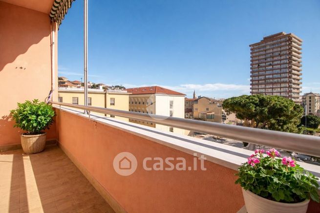 Appartamento in residenziale in Via Giacomo Puccini 9