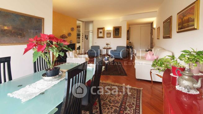 Appartamento in residenziale in Via A. Cantore 12