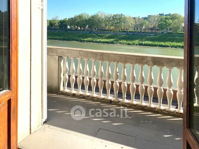 Appartamento in residenziale in Lungarno Amerigo Vespucci 64