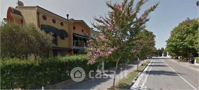 Appartamento in residenziale in Via Tabacchi 7 E