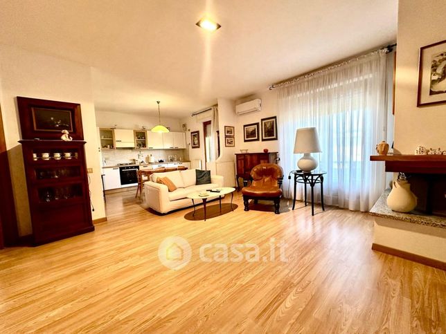 Appartamento in residenziale in 