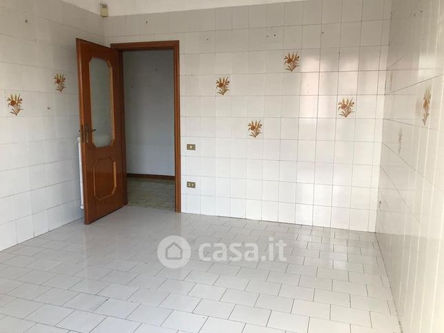 Appartamento in residenziale in Corso Campano 470