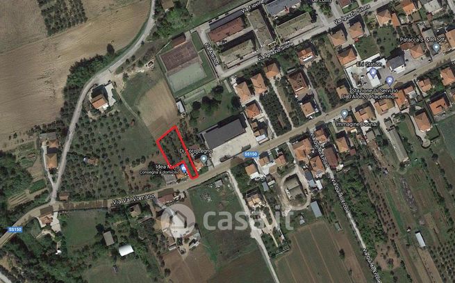 Terreno agricolo in commerciale in Strada Statale 150