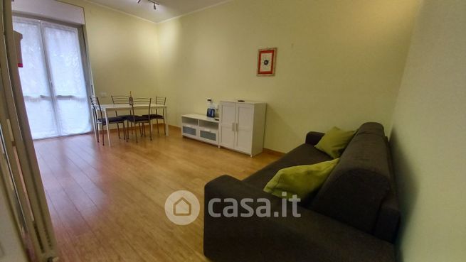 Appartamento in residenziale in Via Annunzio Cervi 10