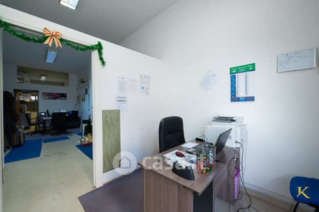 Ufficio in commerciale in Via dei Noccioli 5