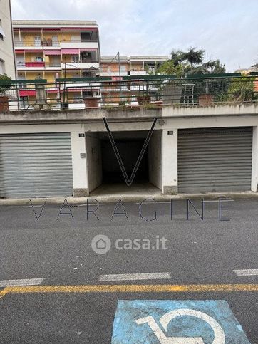 Box/posto auto in residenziale in Via Cilea