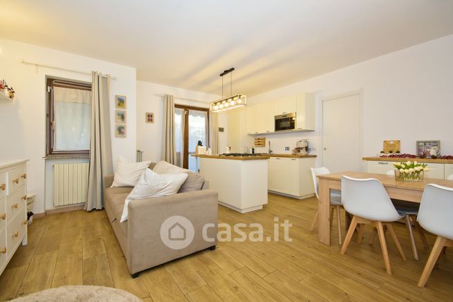 Appartamento in residenziale in Via Umberto I 120