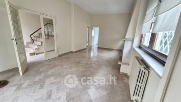 Villa in residenziale in Via Carlo Pisacane