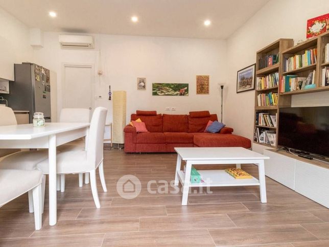 Appartamento in residenziale in Viale Tibaldi