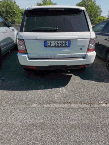 Box/posto auto in residenziale in Via di Marco Simone 80