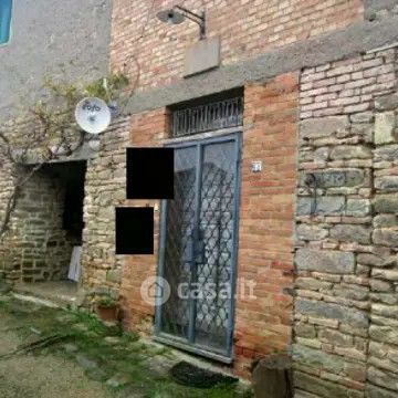 Appartamento in residenziale in Via le ville