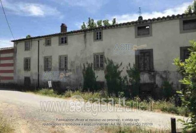 Villa in residenziale in Via del Pratalozzo 26