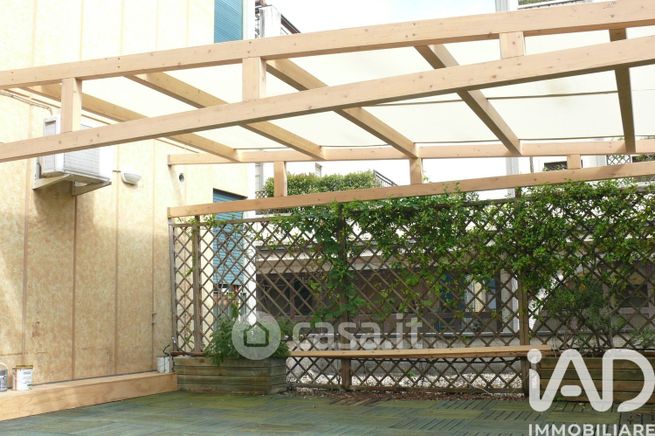 Appartamento in residenziale in Via Napoli 27