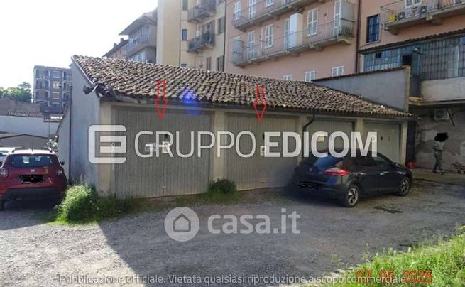 Box/posto auto in residenziale in Via Ettore Rovati