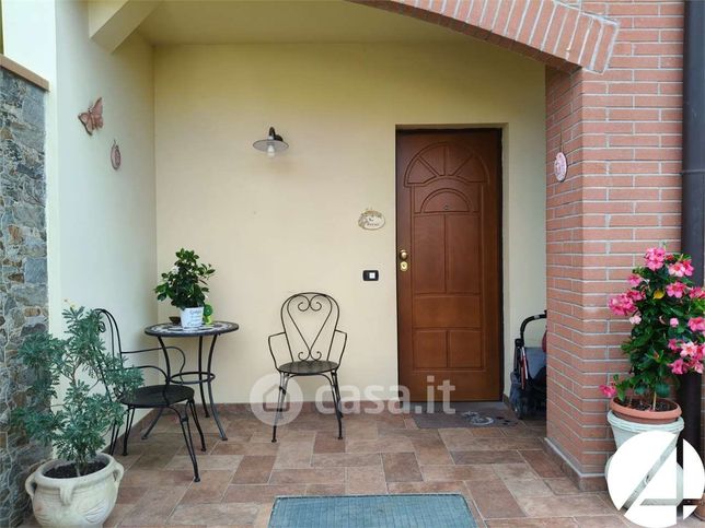 Villetta a schiera in residenziale in Via Campriana 46