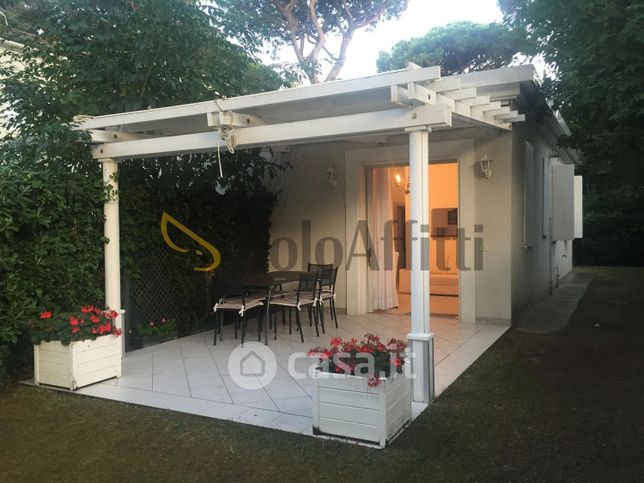 Appartamento in residenziale in Via Tiziano 21