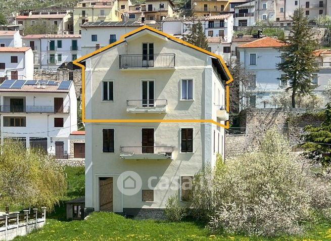 Appartamento in residenziale in Via Campo Della Fiera