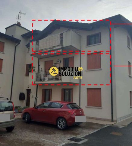 Appartamento in residenziale in Via Dugali Sera 16