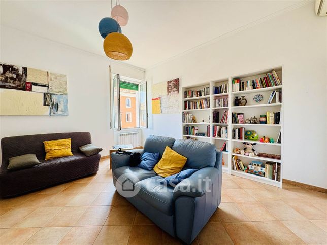 Appartamento in residenziale in Via Luigi Fincati 14
