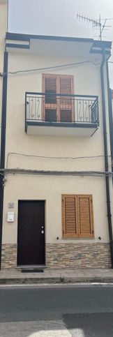 Casa indipendente in residenziale in Via Torrecandele 266