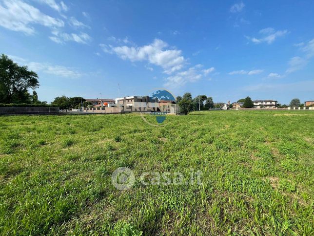 Terreno edificabile in residenziale in Via Zanica