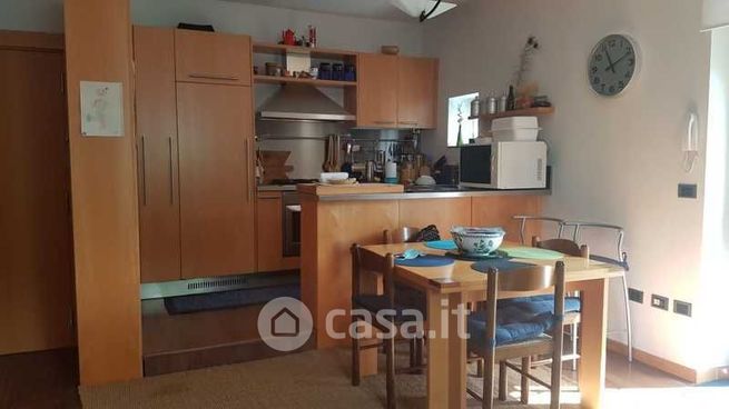 Appartamento in residenziale in Via Riva di Sotto