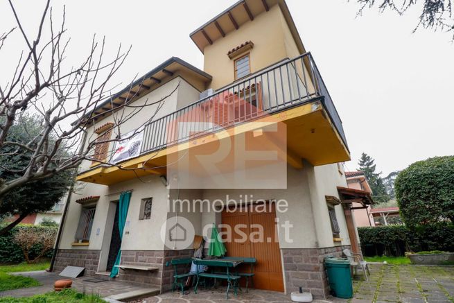 Appartamento in residenziale in Via John Fitzgerald Kennedy