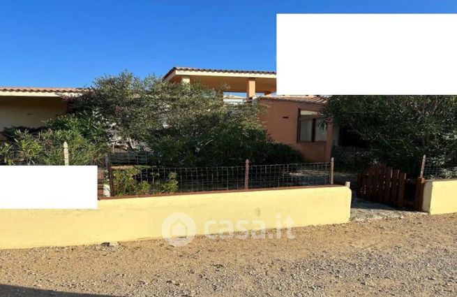 Villetta a schiera in residenziale in Via della Pineta