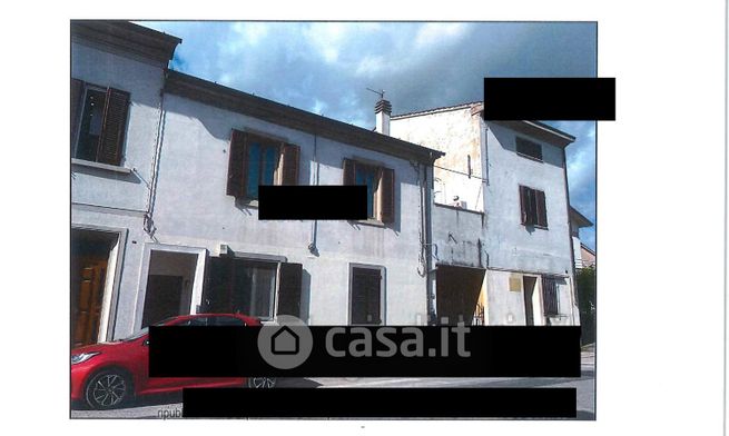 Casa indipendente in residenziale in Via Santini Adelmo 30