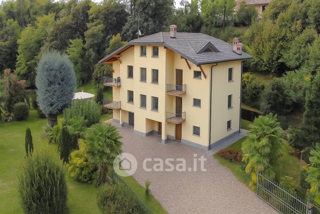 Villa in residenziale in Via Marconi