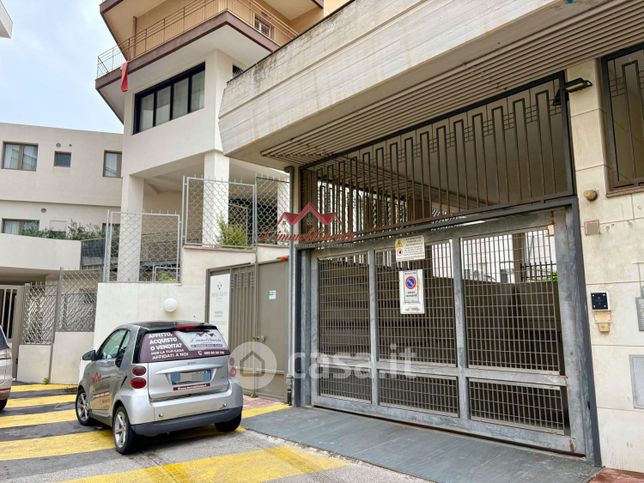Box/posto auto in residenziale in Vico Capurso