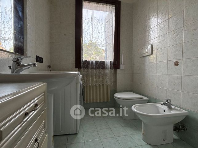 Appartamento in residenziale in Via Canova