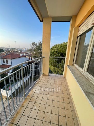 Attico/mansarda in residenziale in Via Ippolito Nievo 1