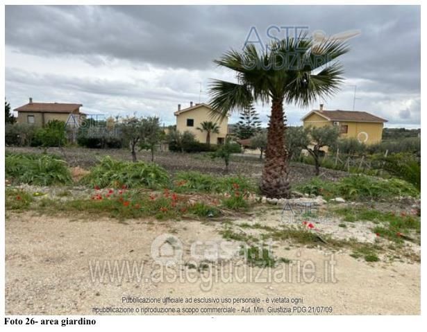 Terreno agricolo in commerciale in 