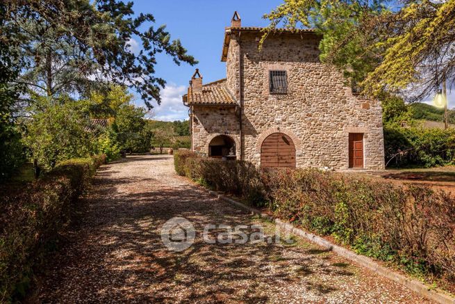 Rustico/casale in residenziale in Località Pian del Vantaggio 51